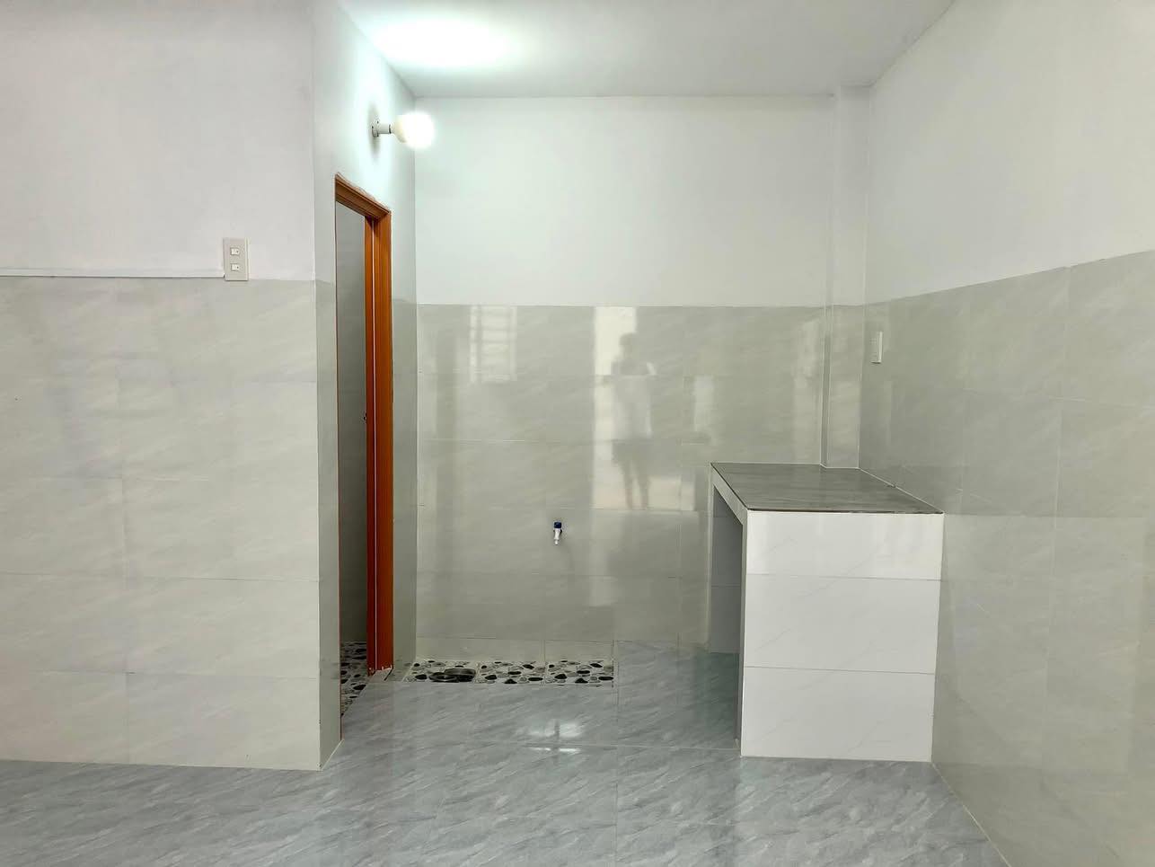 Nhà trọ Phúc Hưng, đường Nguyễn Viết Xuân, phường Thới An Đông, Bình Thuỷ, Cần Thơ