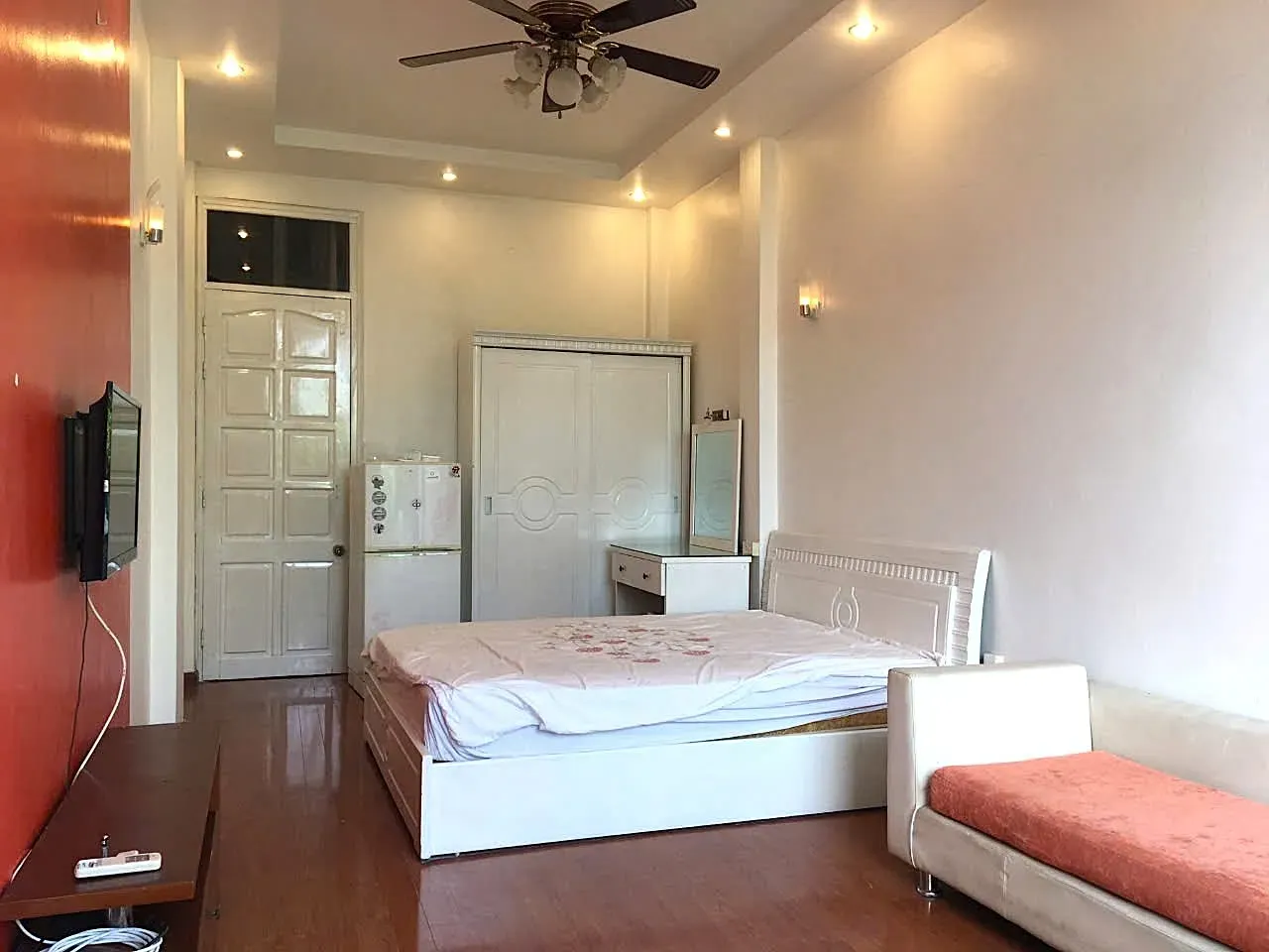 SIÊU PHẨM CĂN HỘ VIEW TRỰC DIỆN MẶT HỒ TÂY – ĐƯỜNG VŨ MIÊN, YÊN PHỤ