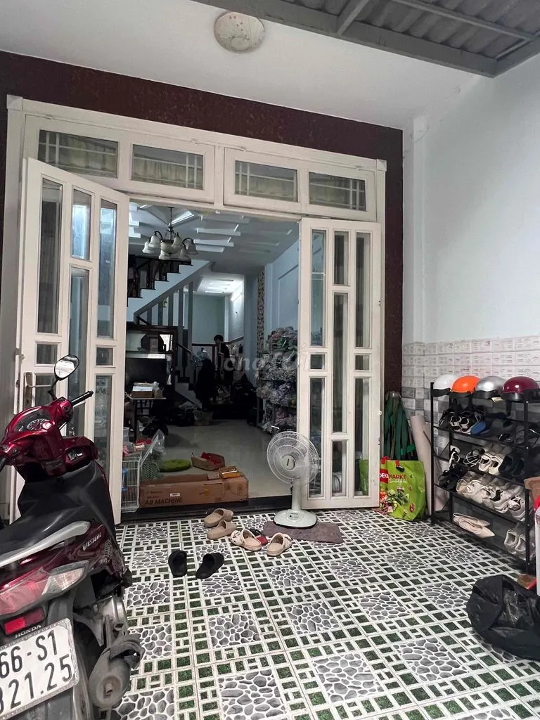 Cho Thuê Nhà Nguyên Căn Ngay Chợ Cầu Đồng , Quận 12