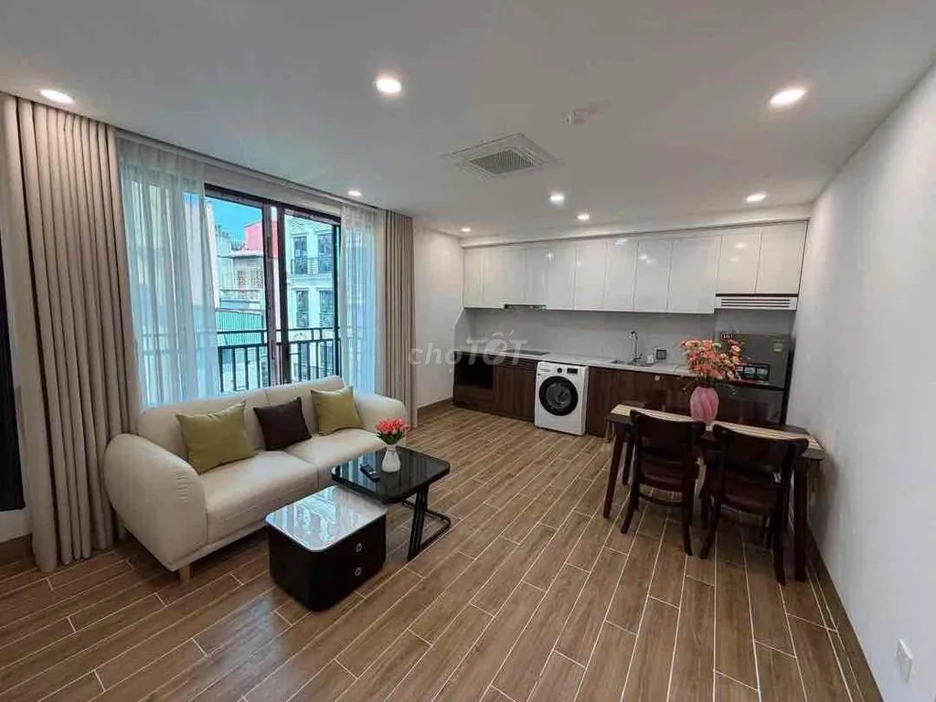 Cho thuê căn hộ cao cấp Hoàng Hoa Thám 1n1k 65m2