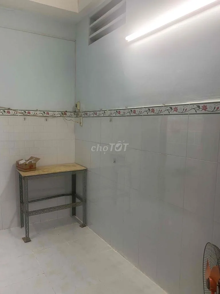 Cho thuê nha gần quang trường tỉnh