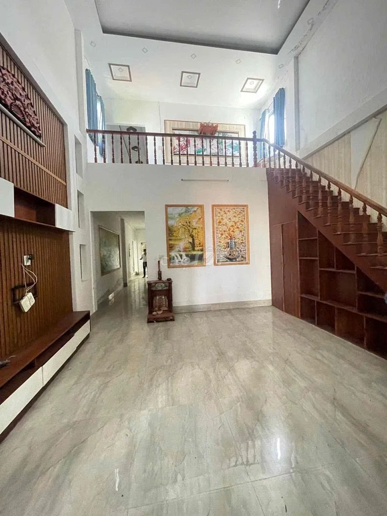 Nhà sân vườn 300m2 12x25m 04phòng 2wc lộ ô tô Ba Láng Cái Răng