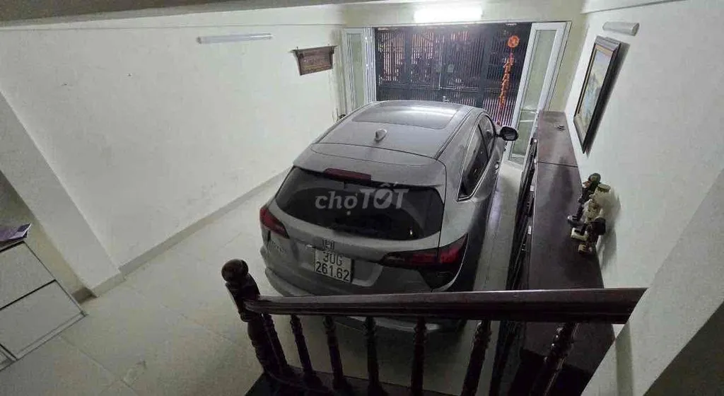 nhà đẹp ngõ ô tô 4 ngõ xe để trong nhà vào ở luôn đủ đồ