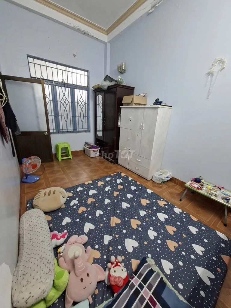 Cho thuê phòng ngay trung tâm, chợ Hoà cường