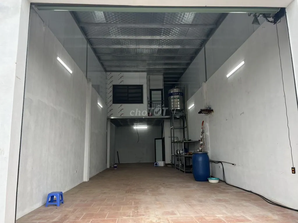 Cho thuê nhà xưởng 80m2, xe cont vào nhà, tại Hà Đông, sát Đô Nghĩa