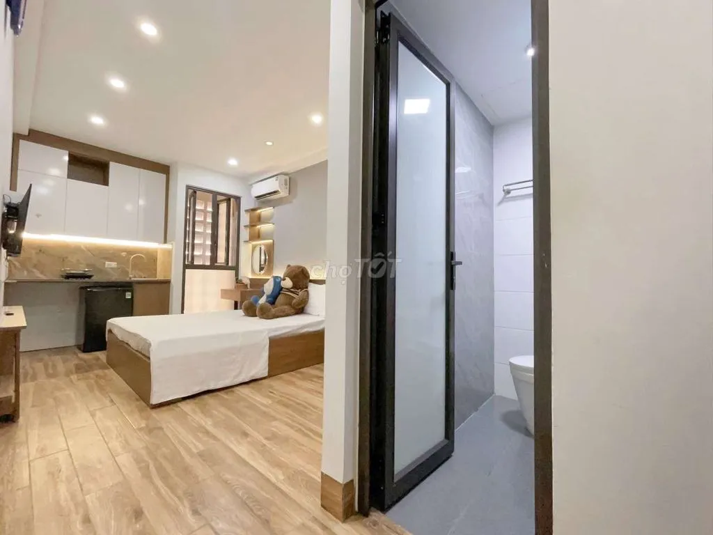 STUDIO FULL ĐỒ Ô TÔ ĐỖ CỬA ngay Marriott, 116 Miếu Đầm