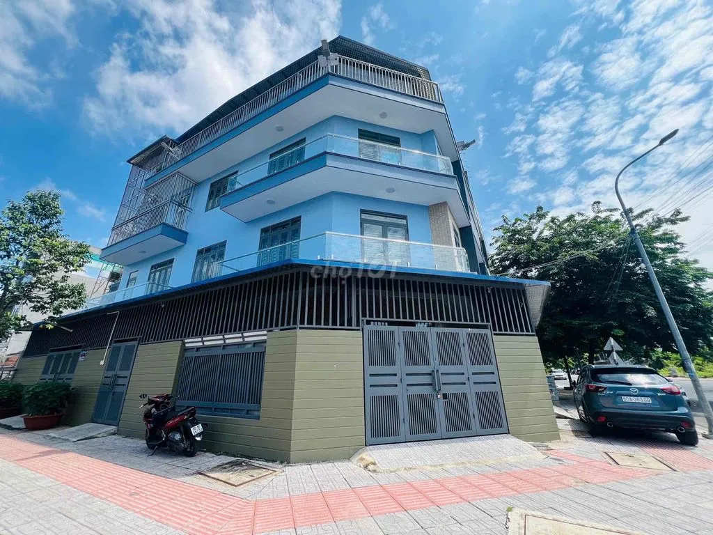 Cho thuê nhà góc 2 mặt tiền KDC Bửu Long, có sẵn máy lạnh