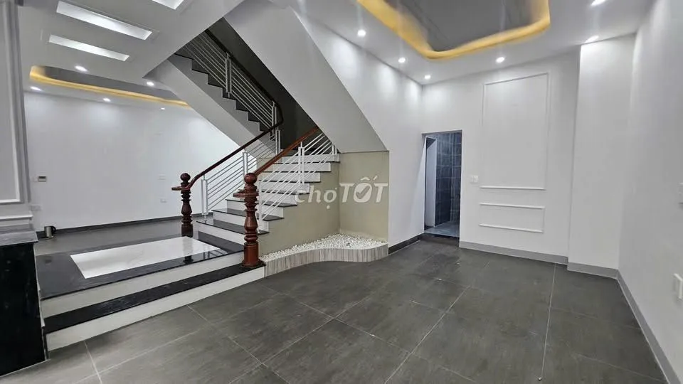 Cho thuê nhà 200m2 P. Trấn Biên, Trung tâm Biên Hòa