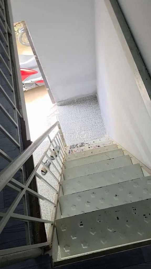 phòng trọ độc lập,  20m2 và gác go, Bình hưng tphcm