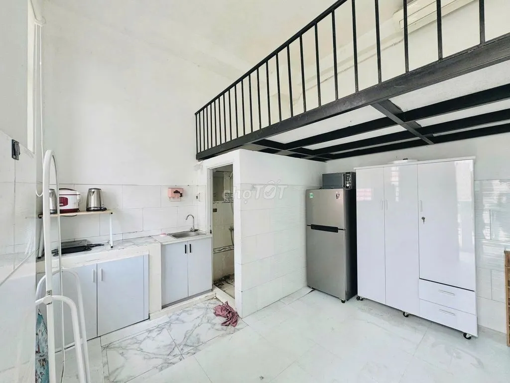 CHDV FULL NỘI THẤT - BAN CÔNG 20m2