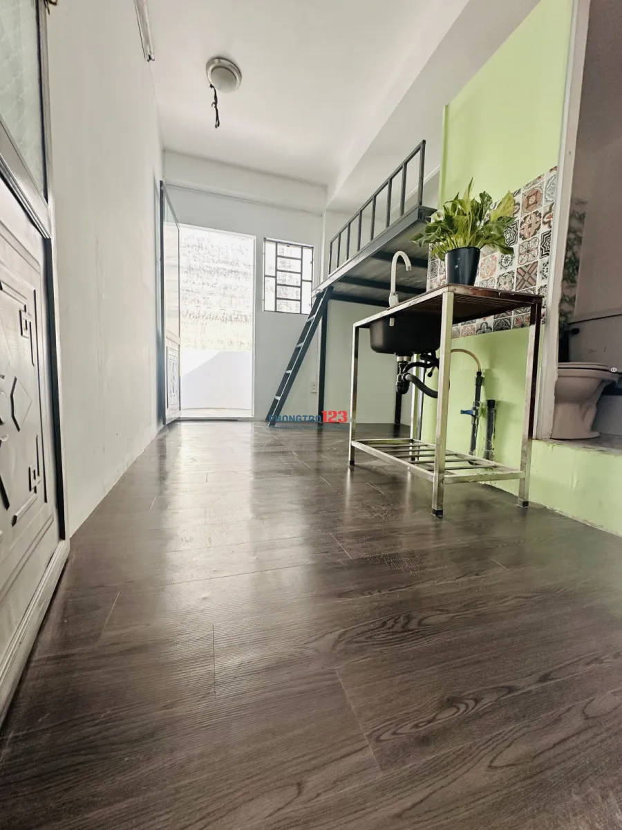 Phòng ĐẸP Sạch Sẽ Thoáng Mát ngay đường Nguyễn Kiệm
