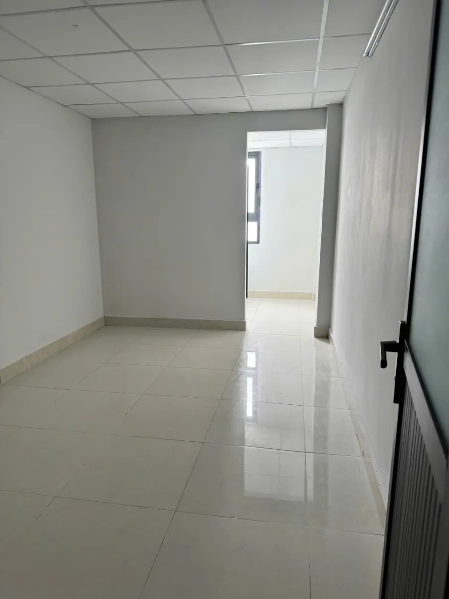 Nhà trọ ngay chợ Phạm Văn Hai, Phường 1, Tân Bình, Thành phố Hồ Chí Minh