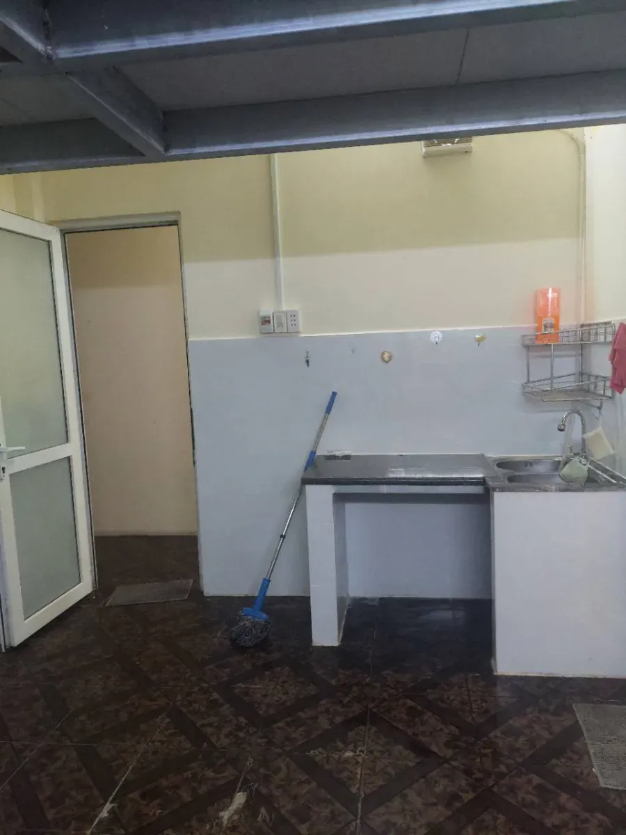 Phòng trọ ngay Ngã Tư Âu Cơ Lạc Long Quân