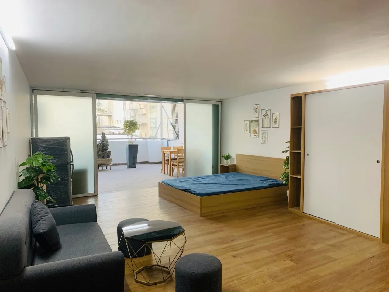 PENTHOUSE HÀNG HIẾM - FULL NỘI THẤT - BAN CÔNG SÂN THƯỢNG - QUẬN 7, PHÚ MỸ, HUỲNH TẤN PHÁT
