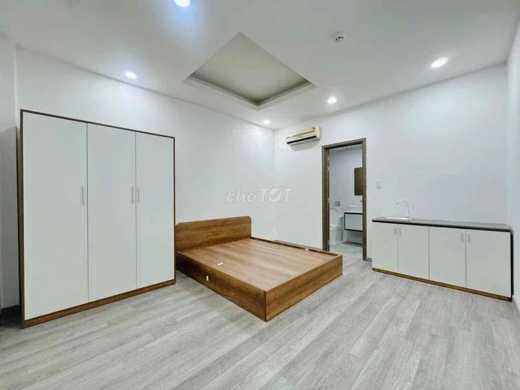 Cho thuê căn hộ studio đầy đủ nội thất mới 100% sát Phan xích Long