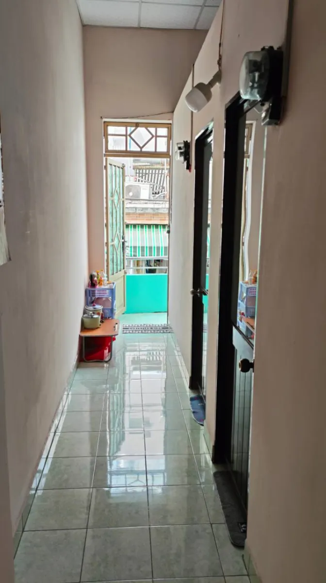 Phòng cho thuê dành cho nữ f8 q10 đt 0906663178