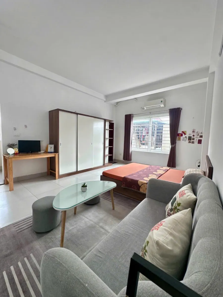 Phòng 40m² – full đồ – Thịnh Quang – 5tr/7.5tr – ở ngay