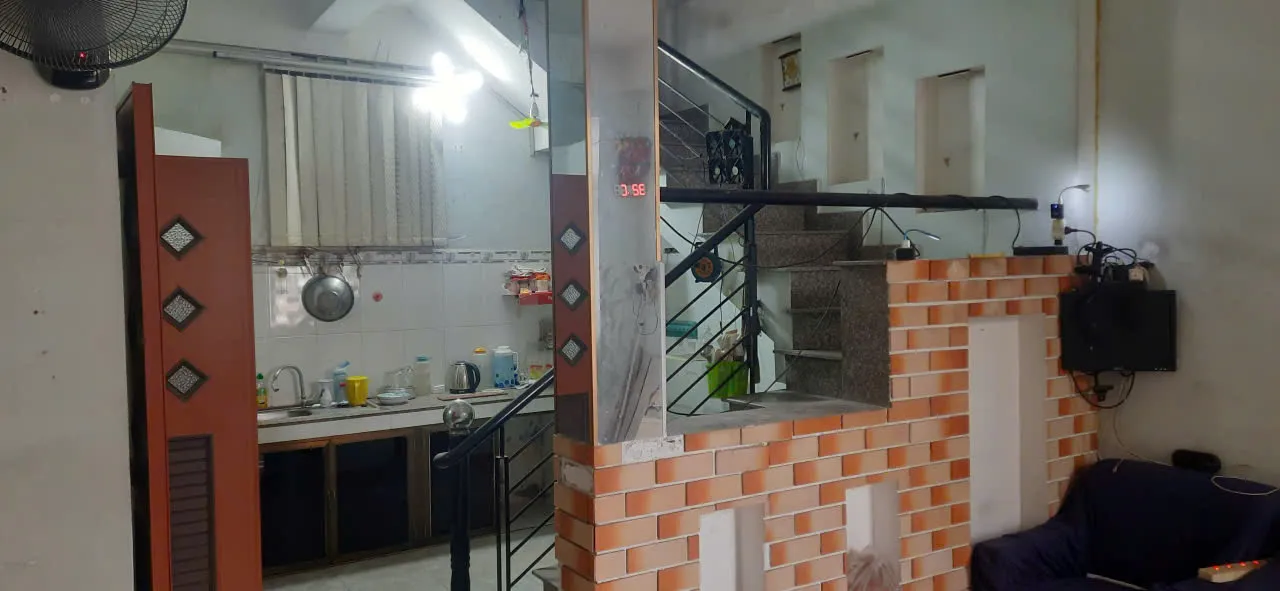 Cho thuê nguyên căn Nhà trong hẽm đường Lã Xuân Oai phường Tăng Nhơn Phú