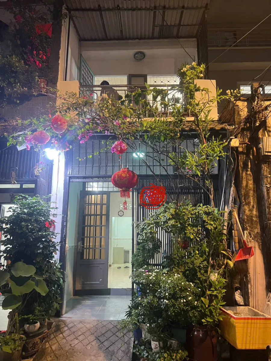nhà nguyên căn gò vấp