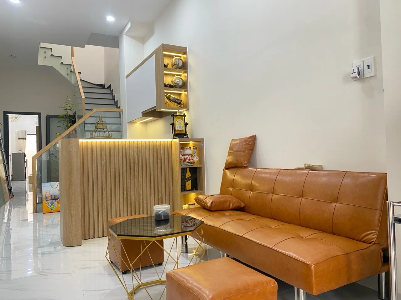 CĂN HỘ sát ĐH Y Dược  30m2 chuẩn STUDIO CAO CẤP – FULL NỘI THẤT