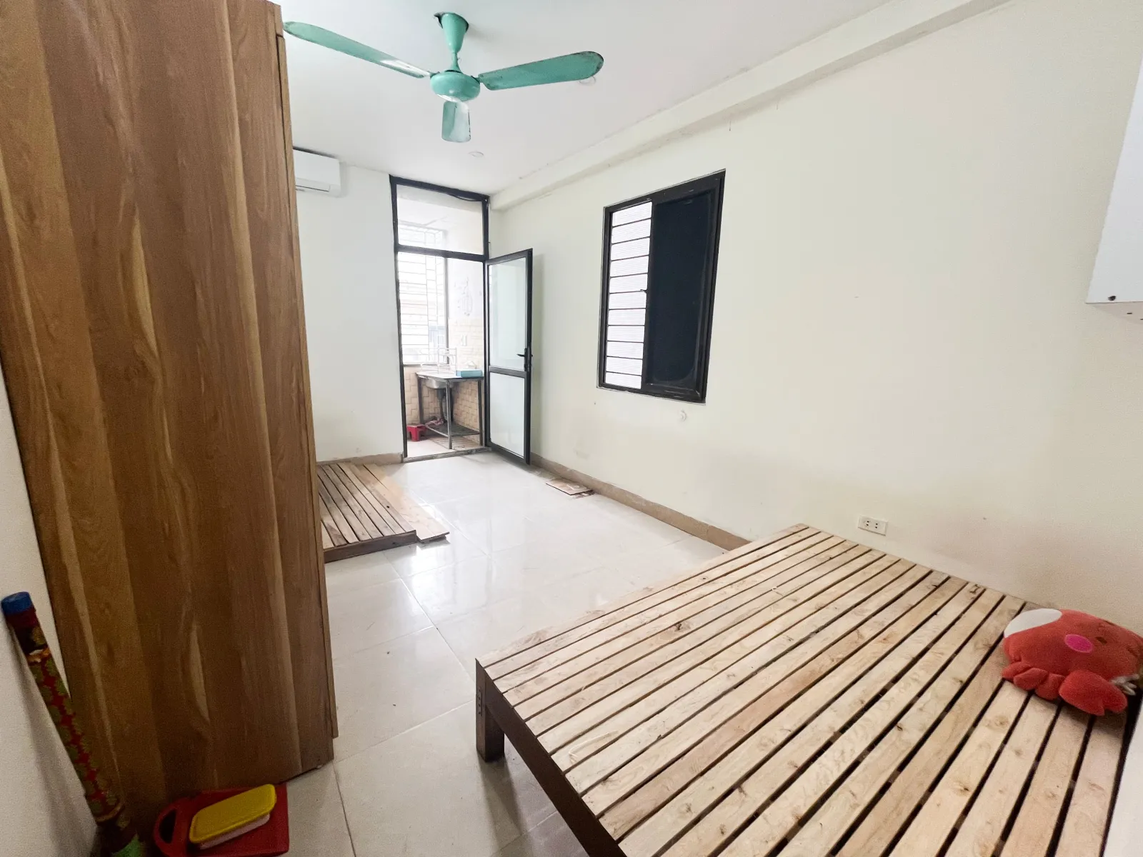 CHO THUÊ PHÒNG FULL NỘI THẤT CƠ BẢN - TIỆN NGHI TẠI 1a Ngõ 49, Triều Khúc, Hà Nội