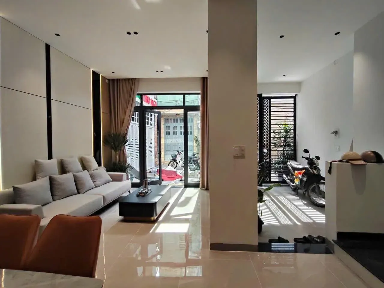 Cho thuê nhà nguyên căn ngay tại 323/3 Trần Cao Vân, Thanh Khê, Đà Nẵng