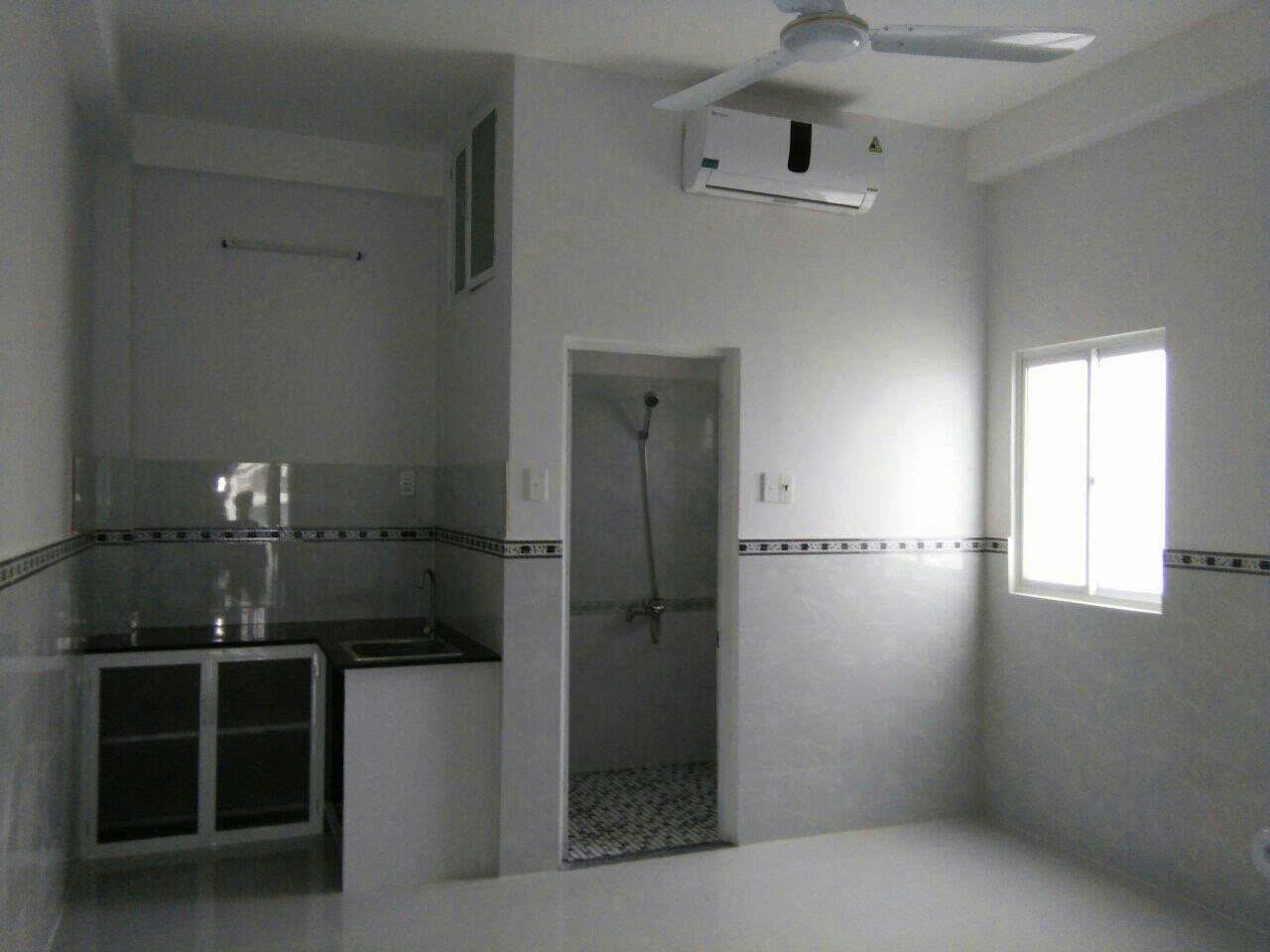 Nhà trọ hẻm 23 nguyễn hữu tiến gần ĐH Công Thương, Aeon mail  500m