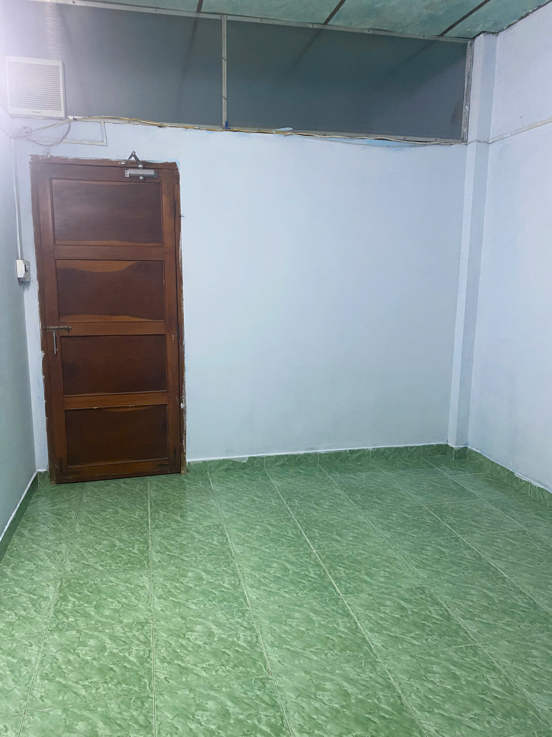 Phòng trọ đối diện cổng CVPM Quang Trung đường Tô Ký, Q12