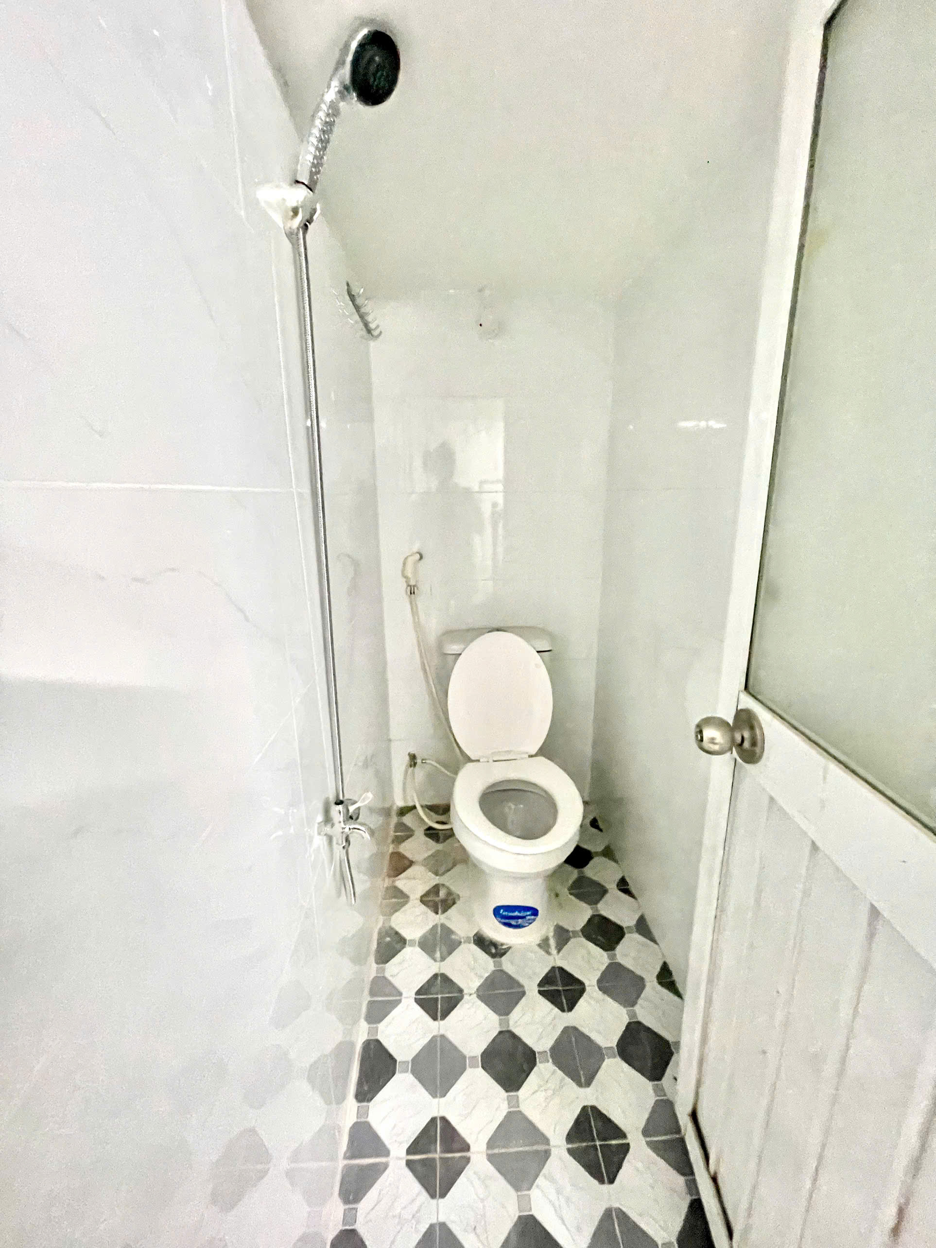 PHÒNG TRỌ LẦU 3, 25 SƯ VẠN HẠNH, PHƯỜNG 9, QUẬN 5 (phường An Đông, TPHCM)