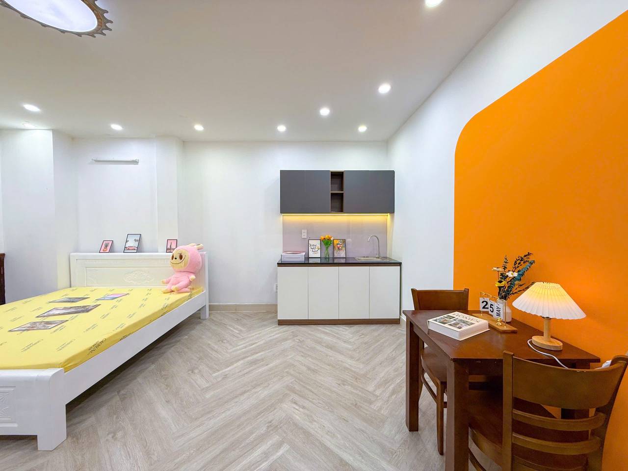 PHÒNG RỘNG KẾ LOTTE QUẬN 7, GIÁ TỐT, NHÀ ĐẸP