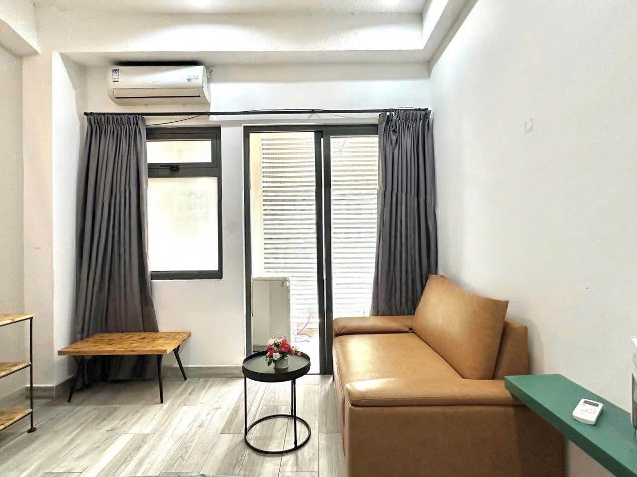 Căn hộ giá rẻ 1 gác 1 giường ban công