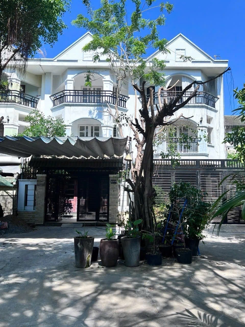 CHDC KDC PHƯƠNG NAM Full NT, cửa sổ lớn, ban công yên tĩng ?