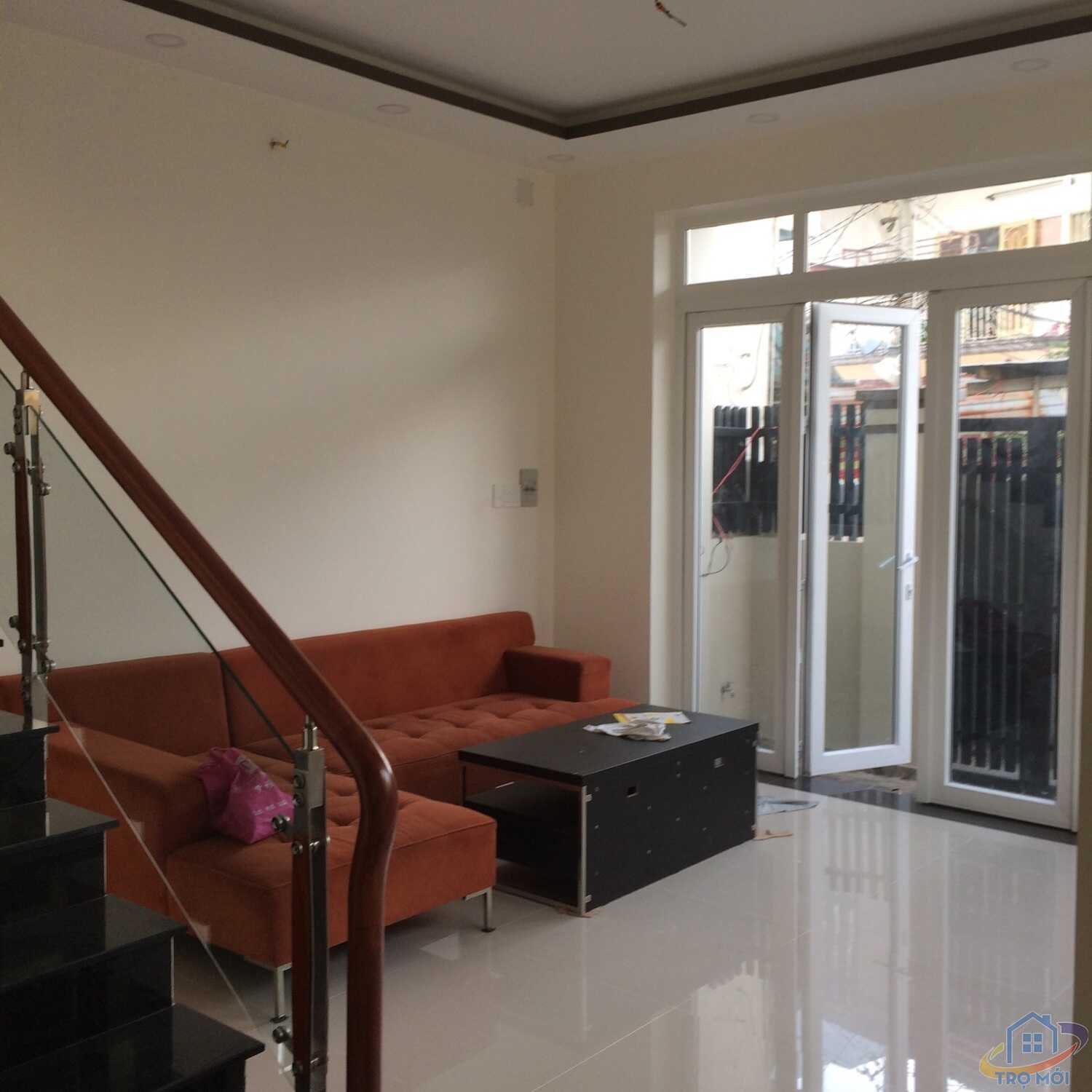 Nhà cho thuê 73m2 Quận 2