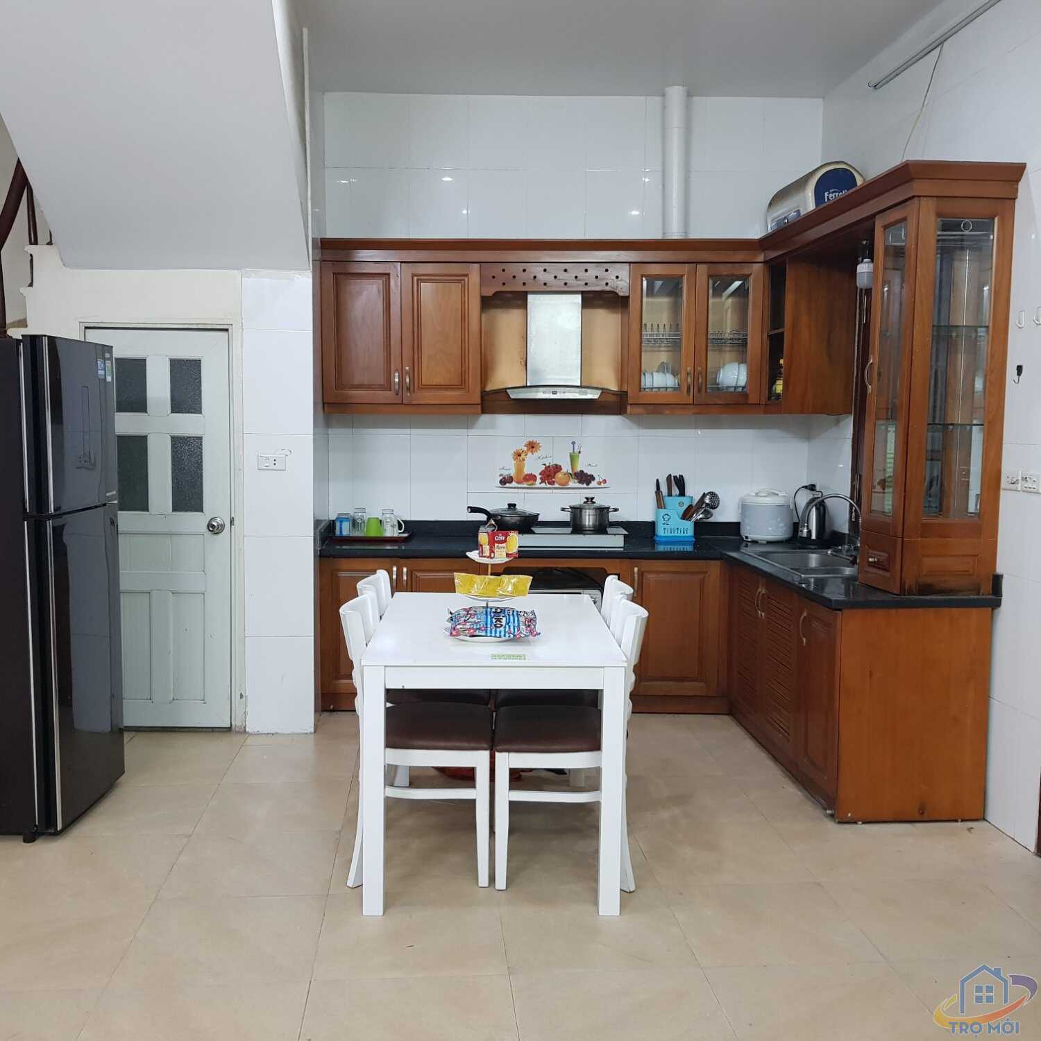 Tìm người ở ghép. Homestay cao cấp đủ đồ, phòng chỉ 04 người rất thoáng