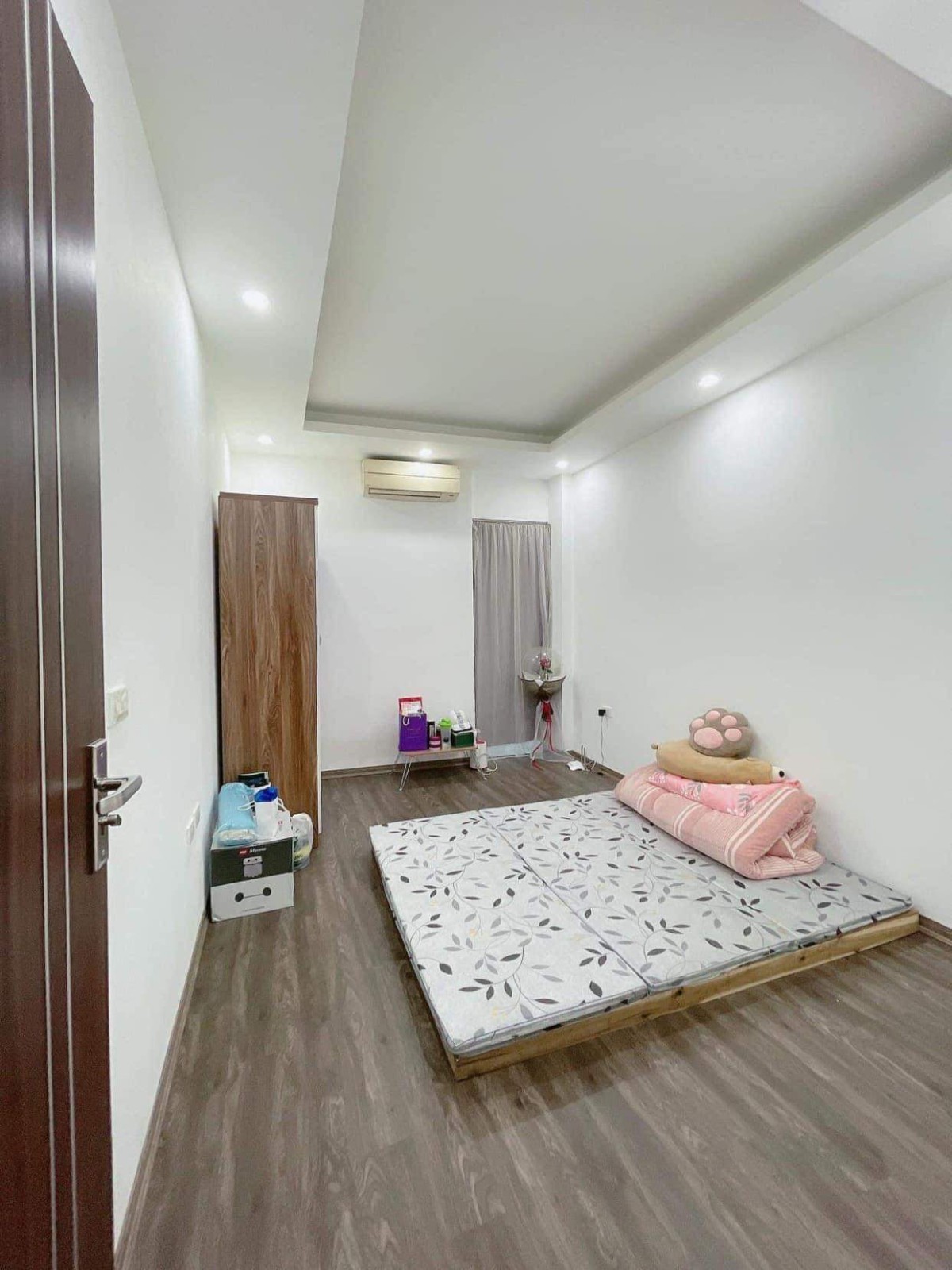 Cho thuê phòng trọ 25m2 đẹp full đồ Hàng Mã