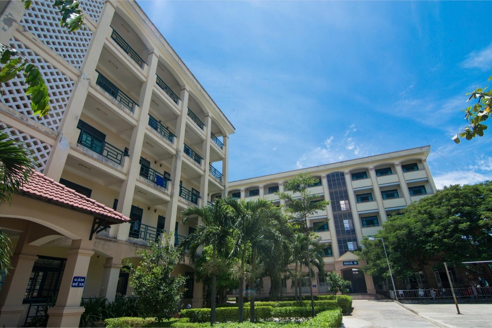 ký túc xá trường đại học kinh tế đà nẵng