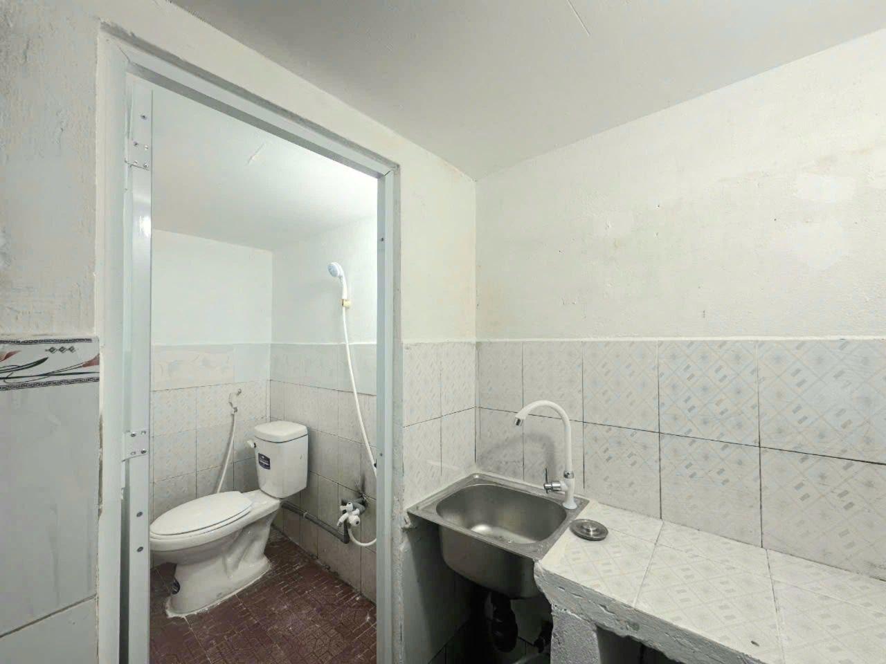 Nhà Trọ Đường Đoàn Thị Điểm, Phường An Bình, Thành phố Dĩ An, Tỉnh Bình Dương