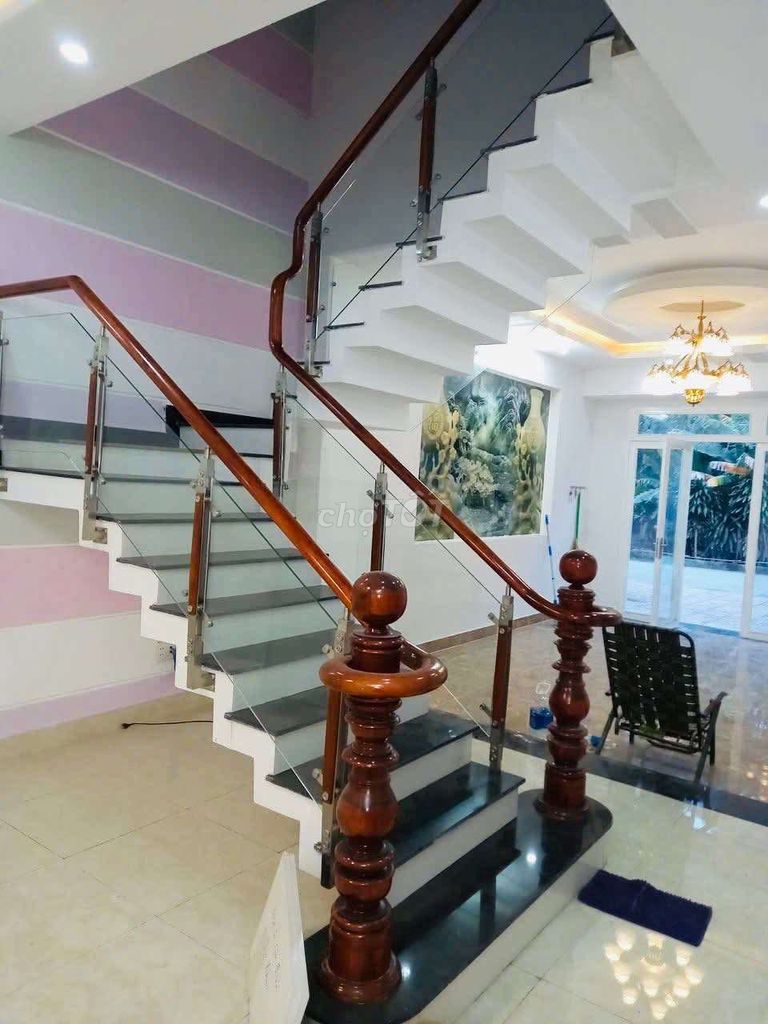 Nhà Nguyên Căn Đường Lê Hồng Phong, Phường Tân Đông Hiệp, Dĩ An - Bình Dương