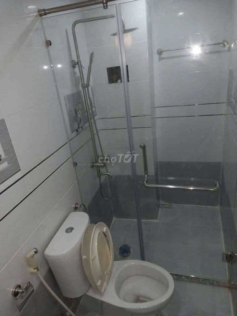 Nhà Nguyên Căn Đường Lê Hồng Phong, Phường Tân Đông Hiệp, Dĩ An - Bình Dương