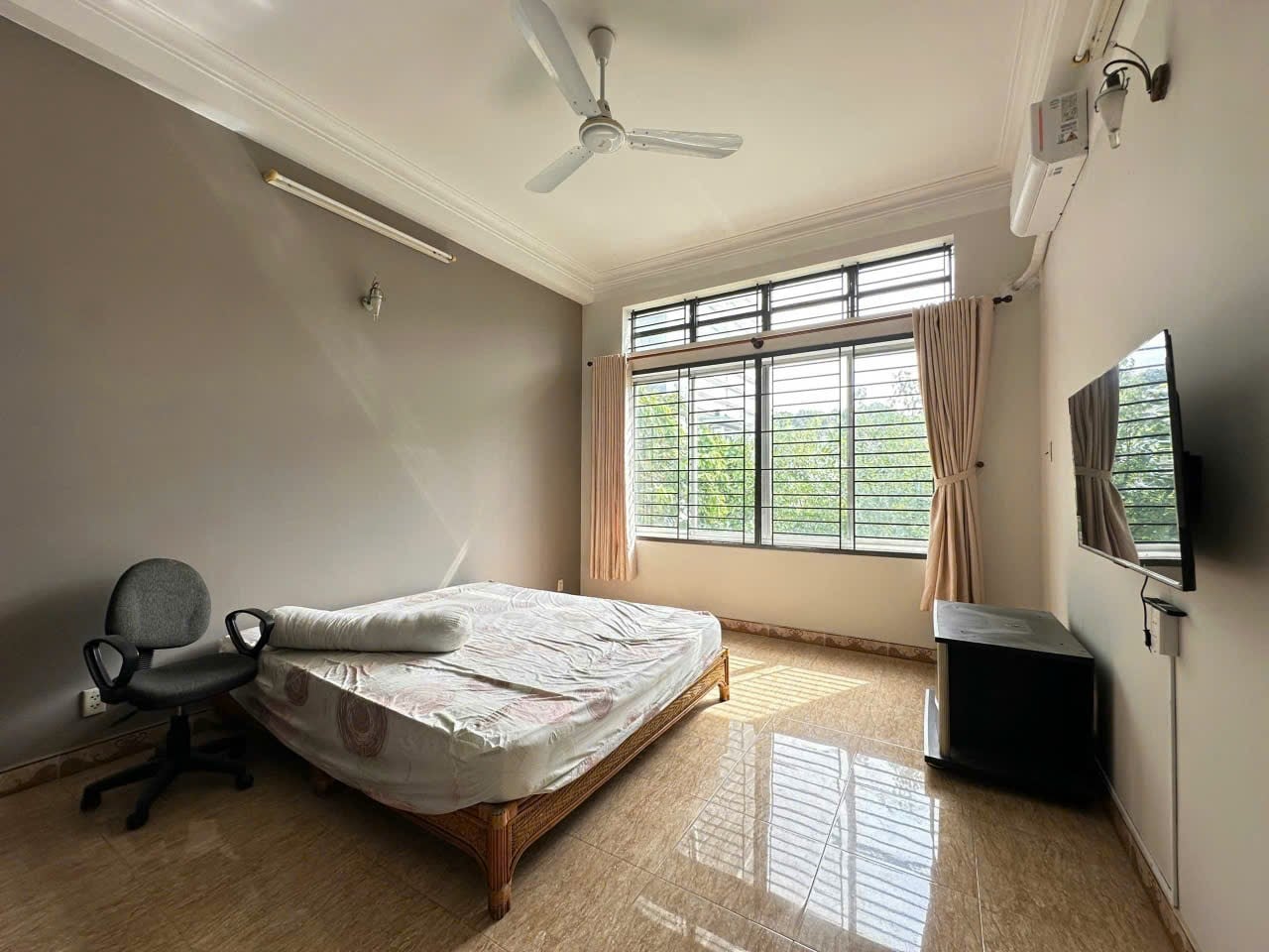  [GIẢM GIÁ TRƯỚC TẾT] Thuê Phòng Đẹp Full Nội Thất + MẶT BẰNG Đường CMT8 Q.10