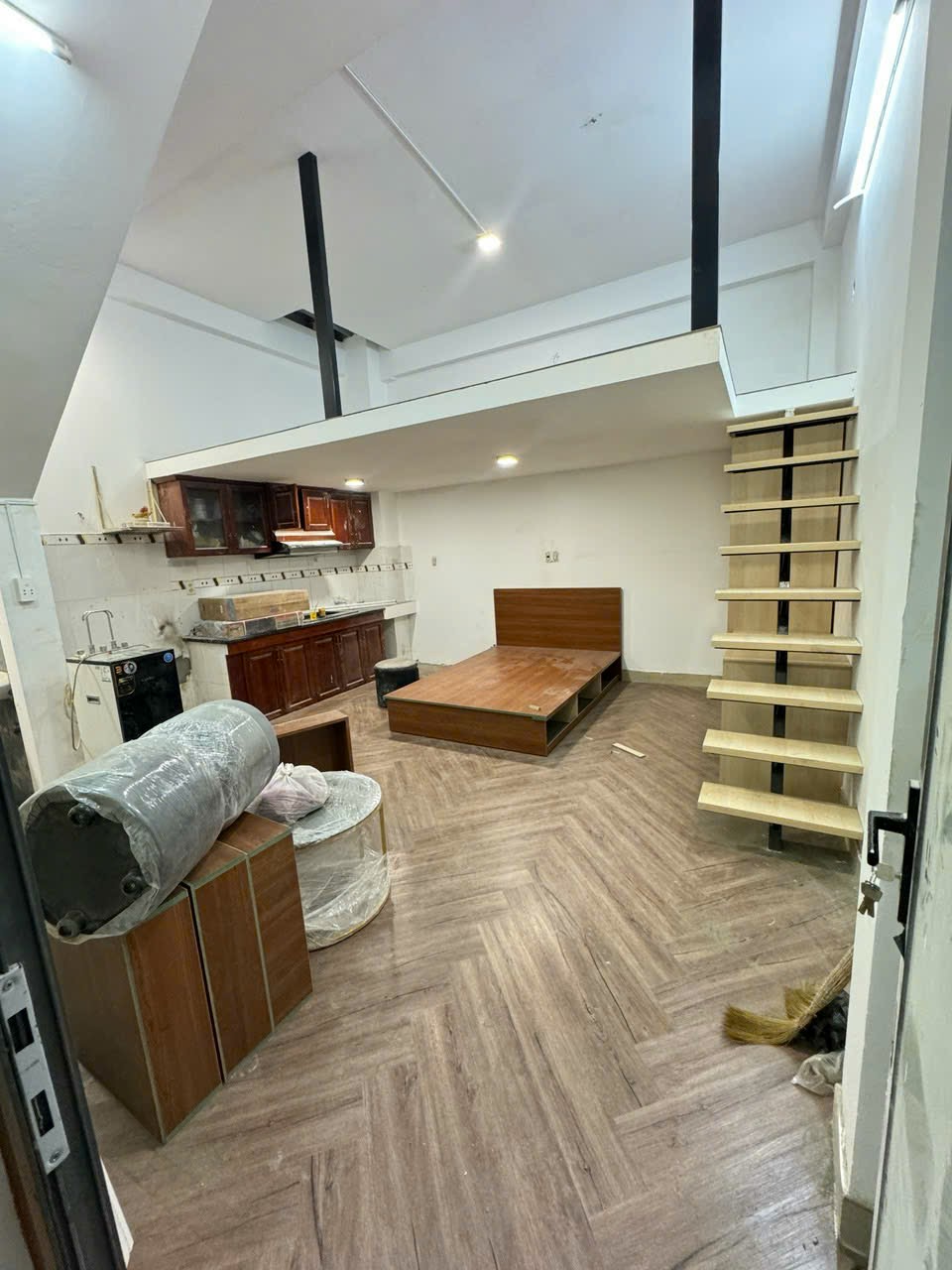 Căn hộ dịch vụ cao cấp, Trần Xuân Soạn, Tân Hưng, Quận 7, Hồ Chí Minh