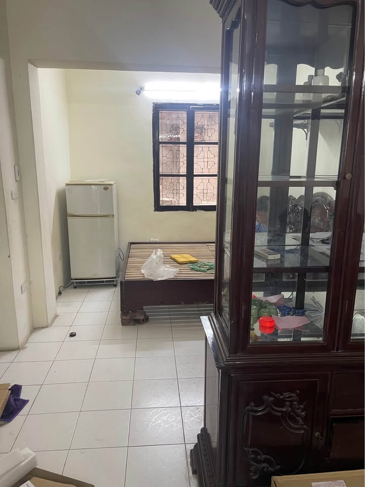 Nhà tập thể 442 Trương Định, Tân Mai, Hoàng Mai, Hà Nội