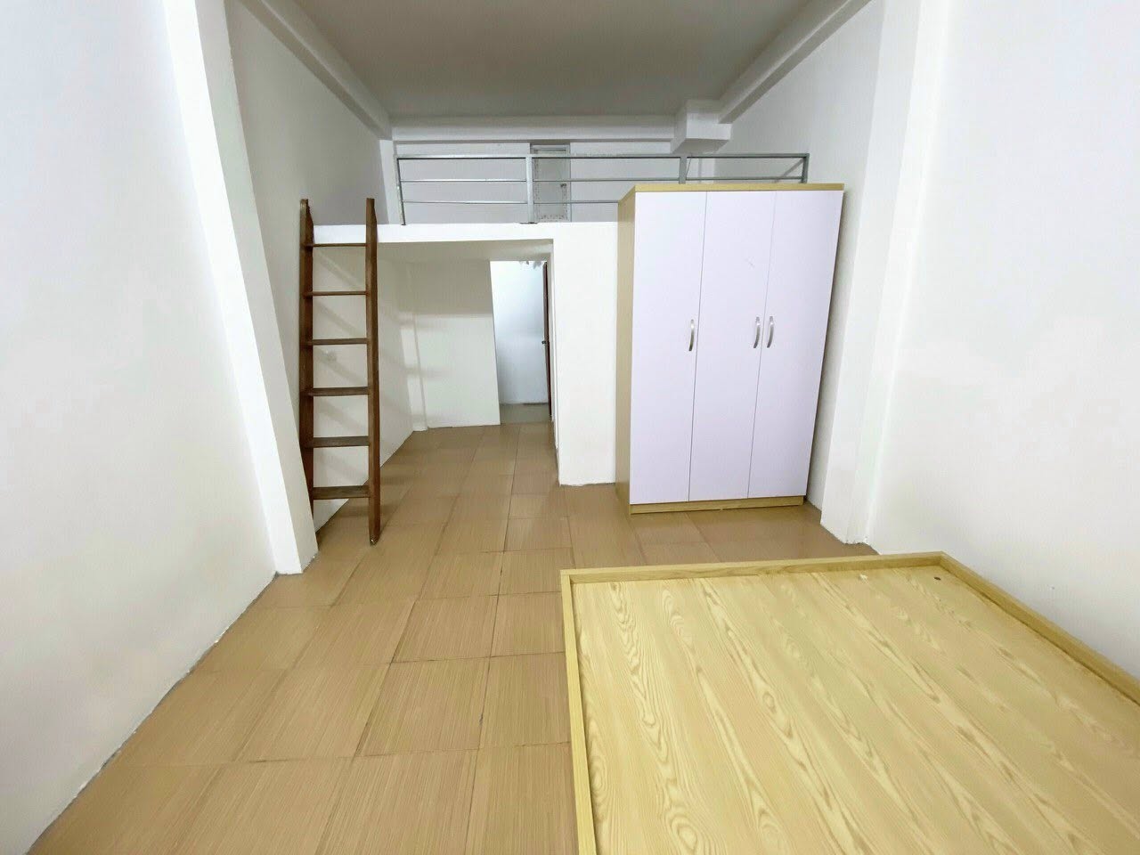 Chung cư 16, Ngách 26, Ngõ 38 Khúc Thừa Dụ, Dịch Vọng, Cầu Giấy, Hà Nội