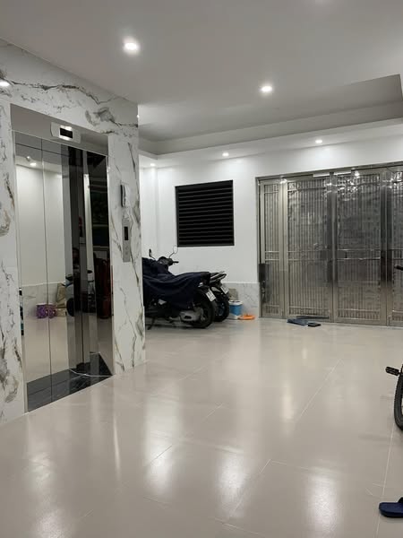 Nhà trọ Đầu ngõ 189 Nguyễn Ngọc Vũ, Trung Hoà, Cầu Giấy, Hà Nội