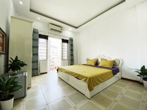 Nhà trọ Đầu ngõ 6 Đặng Thùy Trâm, Dịch Vọng Hậu, Cầu Giấy, Hà Nội