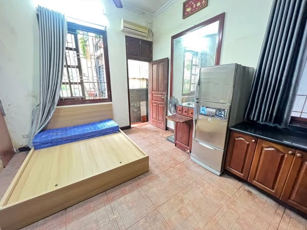 Nhà trọ Ngõ 194 Đội Cấn, Đội Cấn, Ba Đình, Hà Nội