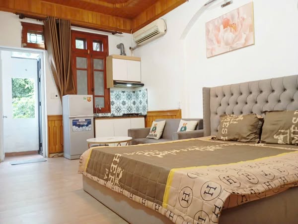 Nhà trọ Số 9 ngõ 9 Đặng Thai Mai, Quảng An, Tây Hồ, Hà Nội