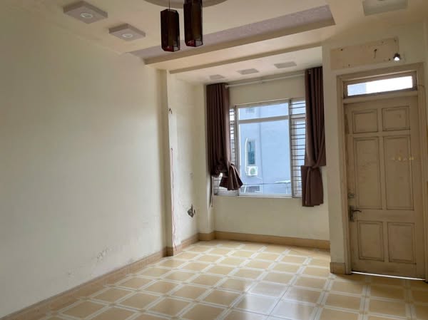 Nhà Nguyên Căn Tại Đường Lê Hồng Phong, Hải Phòng