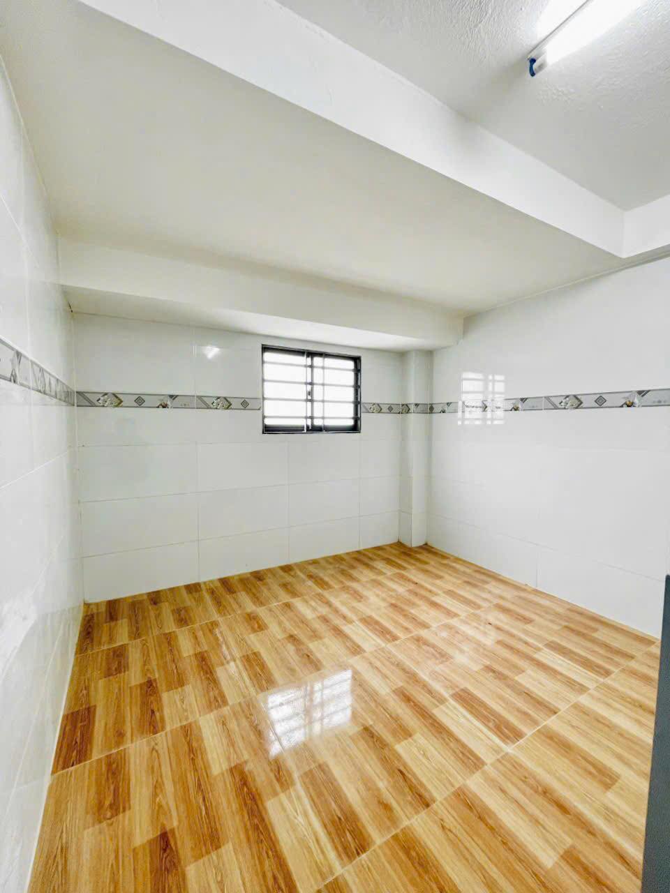 Nhà trọ Đường 3/2 (Đối diện trường THPT Nguyễn Việt Hồng), An Bình, Ninh Kiều, Cần Thơ