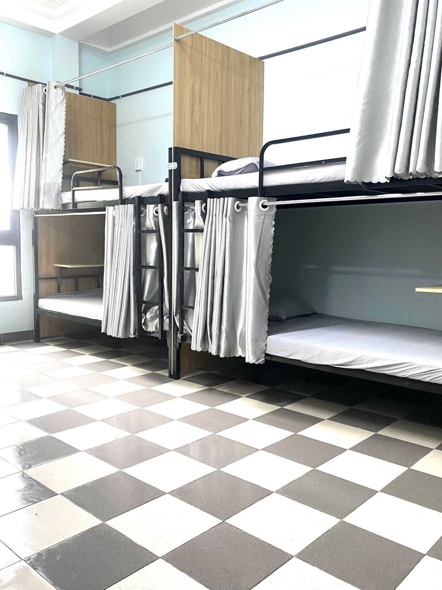Ký Túc Xá Hang Hanvet  575/23 Cách Mạng Tháng 8, Phường 15, Quận 10, Thành phố Hồ Chí Minh